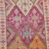 Tapis couloir kilim vintage, Tons pastel rose, bleu et beige, 94x409