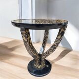 Small table in elm wolf