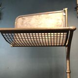 Seat of metro Sprague with his door Hat