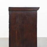 Early 18th century antique English oak chest of drawers with 5 drawers