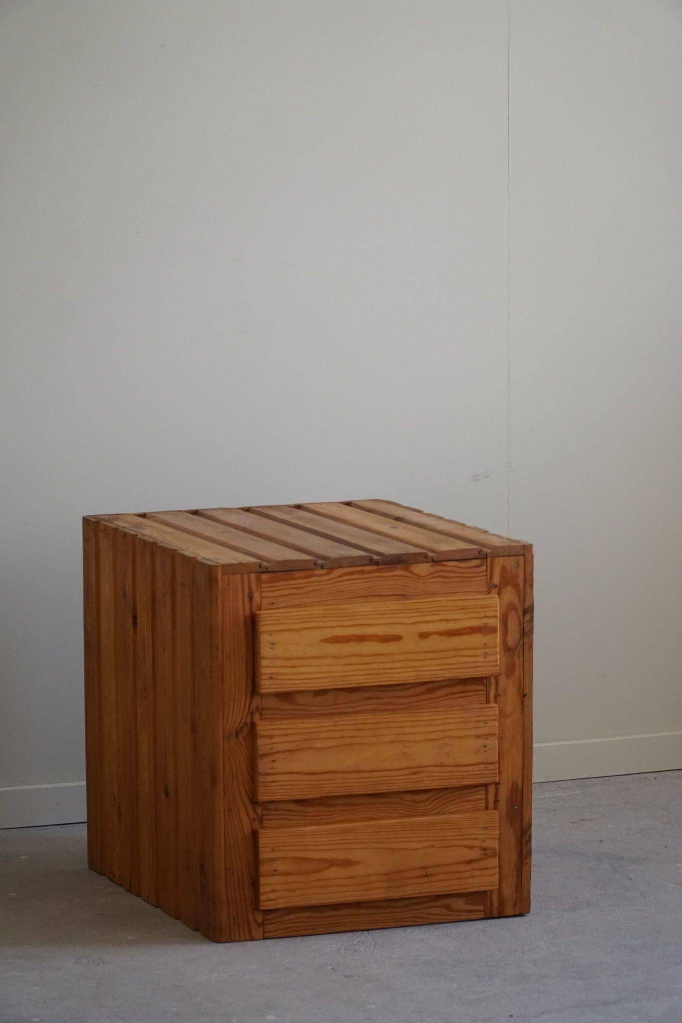 Free-standing primitive pine commode, mid-century Swedish, 1950s.