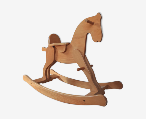 Cheval à bascule