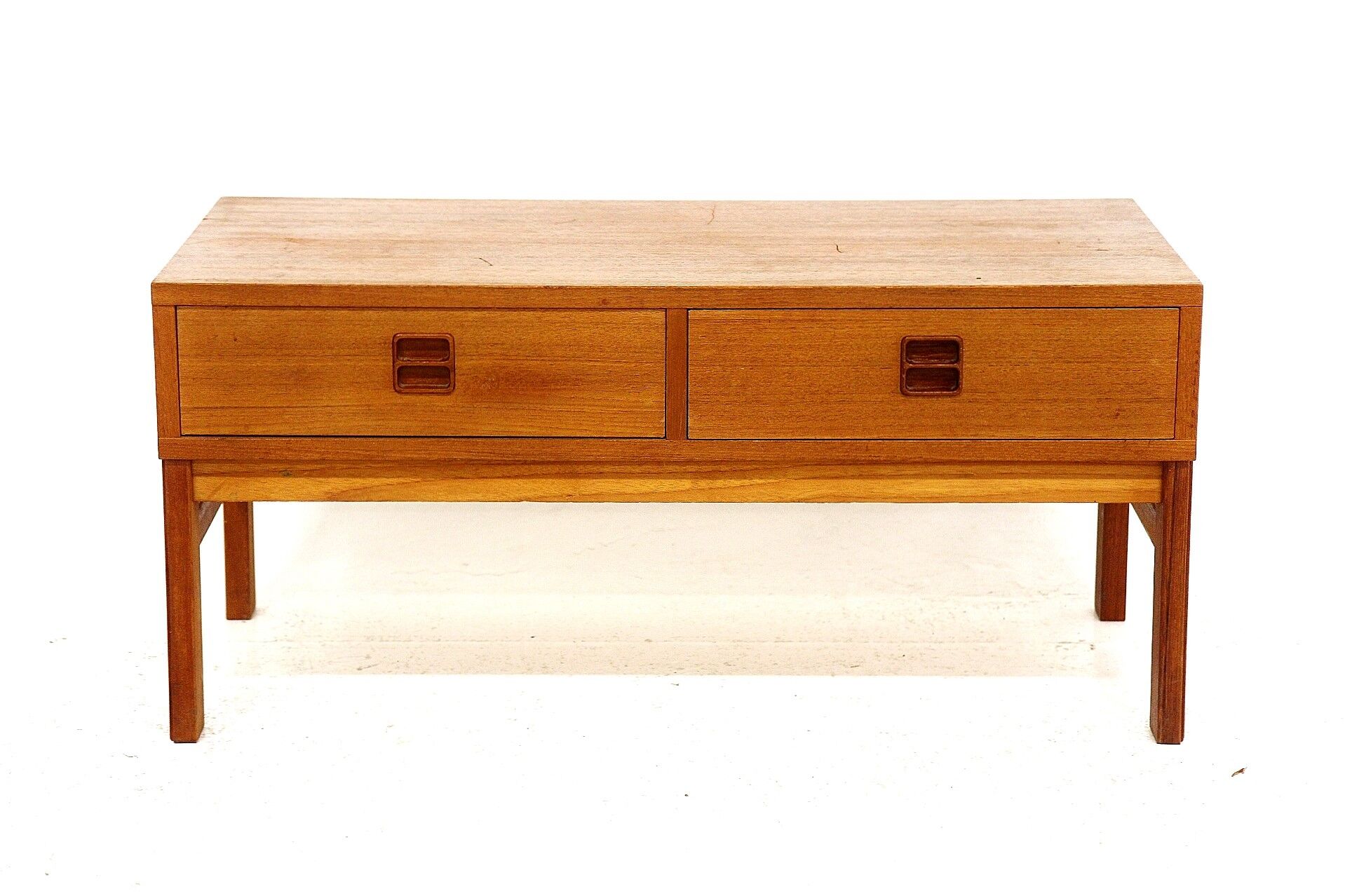 Teak bass chest of drawers, Sweden, 1960