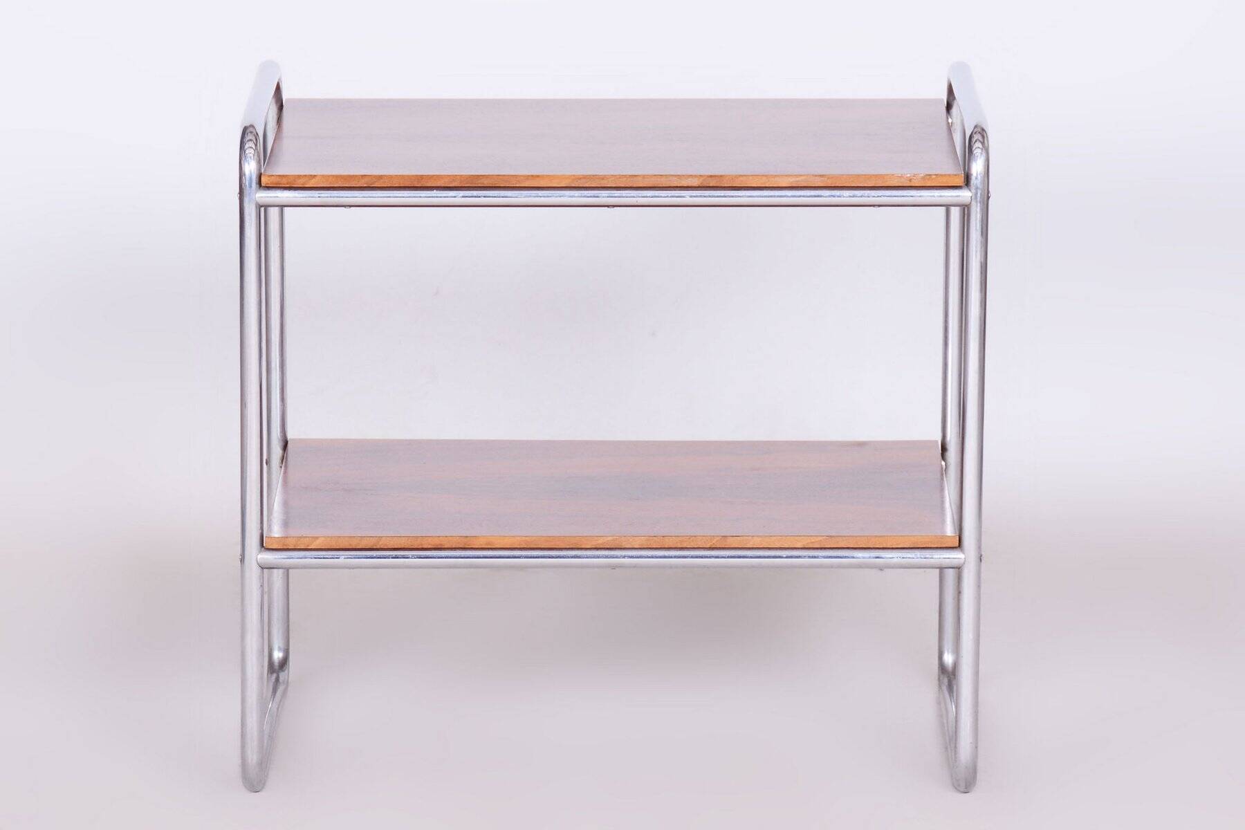 Table d'appoint Bauhaus tchèque en noyer et acier chromé, années 1930