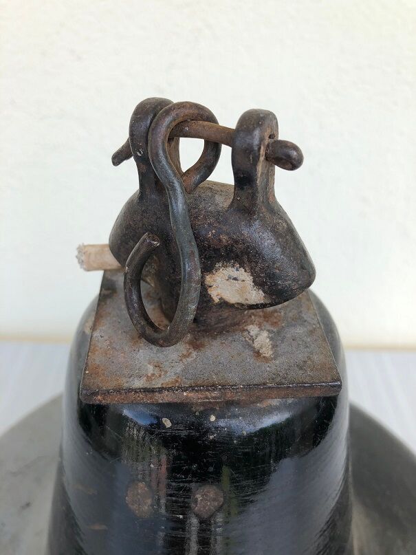 Industrial enamelled bowl suspension