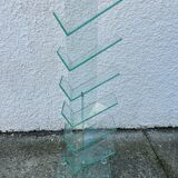 Range cd ou livre en verre