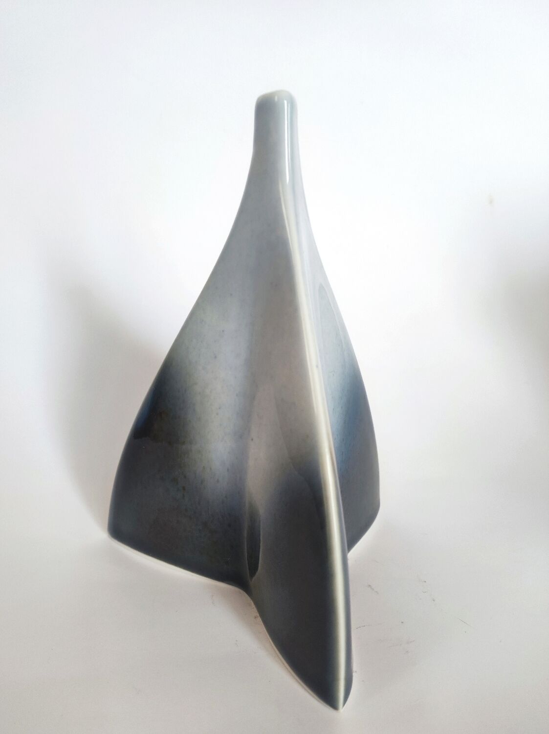 Porcelain vase signed Virebent