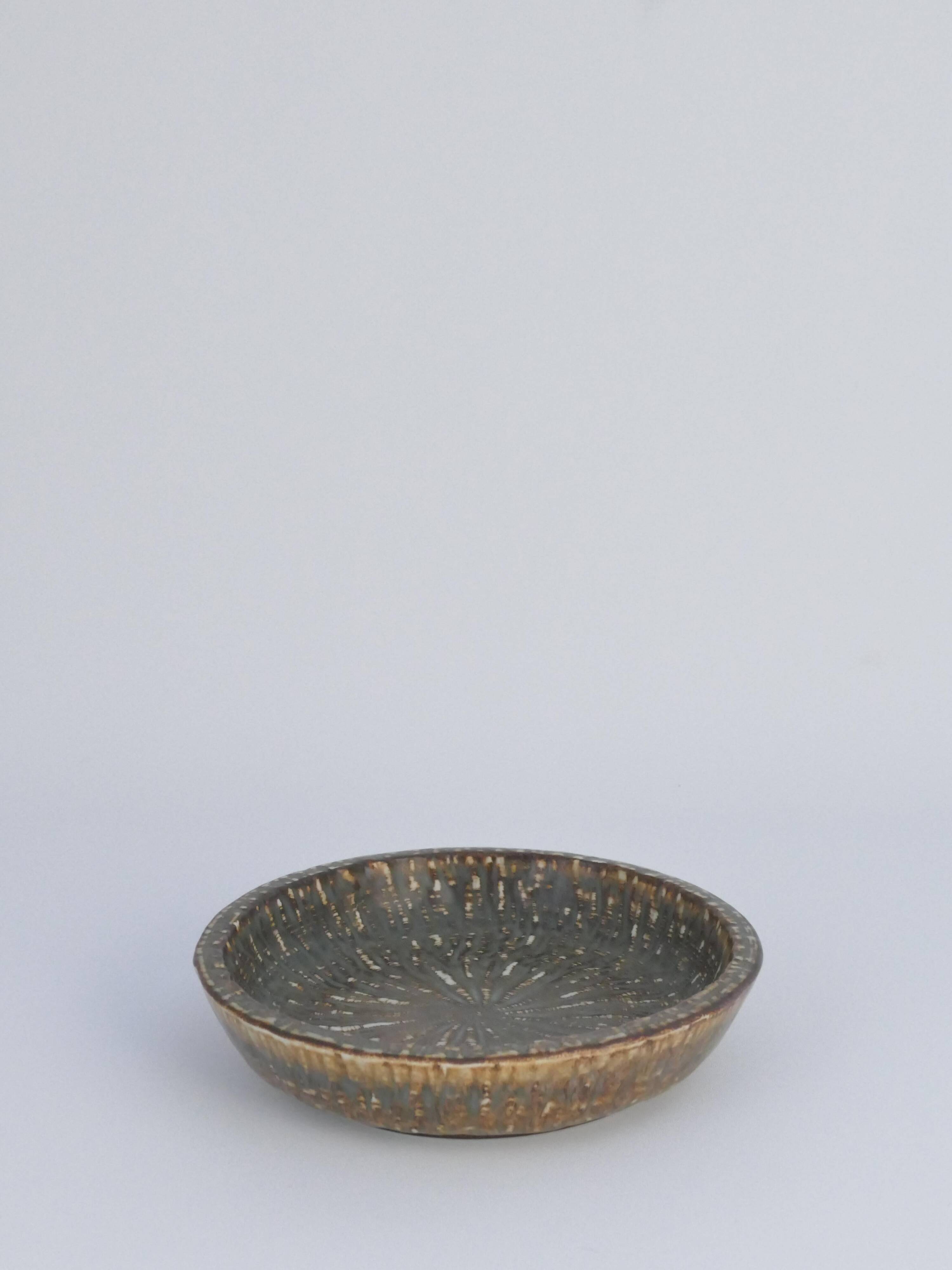 Mid-Century Modern Brown Stoneware Rubus Bowl by Gunnar Nylund for Rörstrand