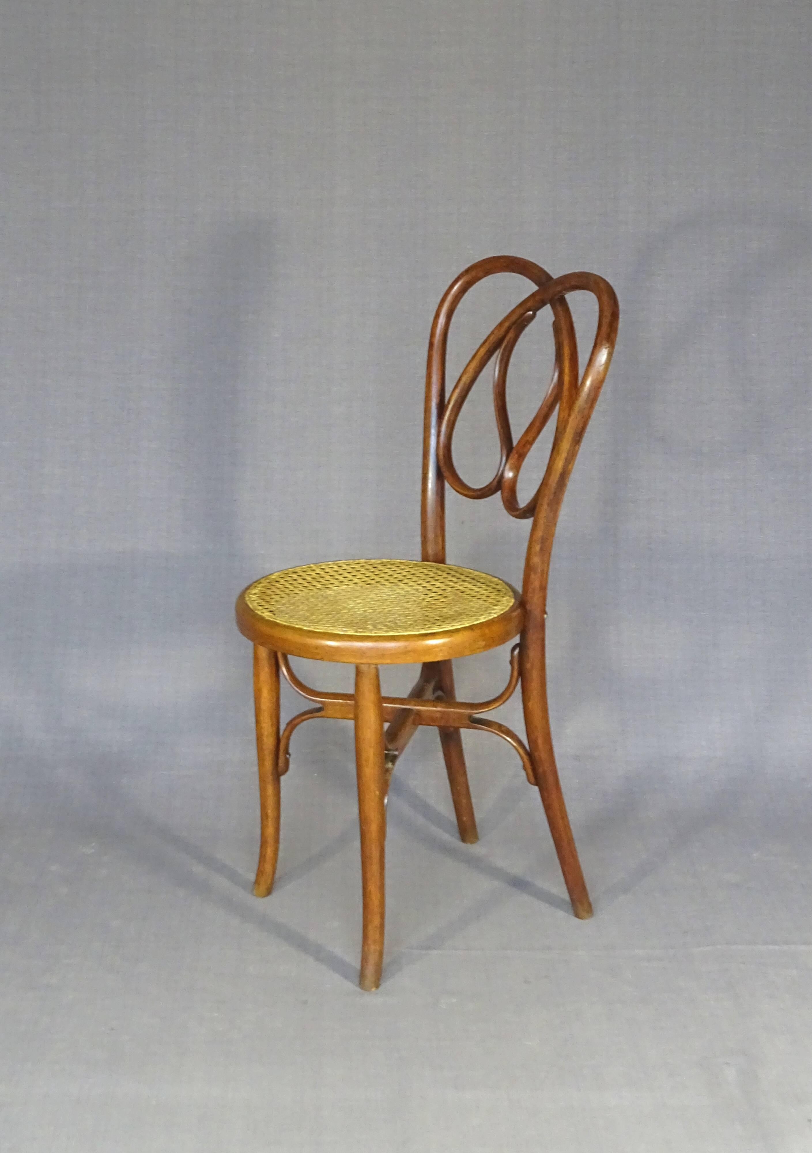 Bistro chair by Luis Suay, Valencia, 1920 - Not Thonet -