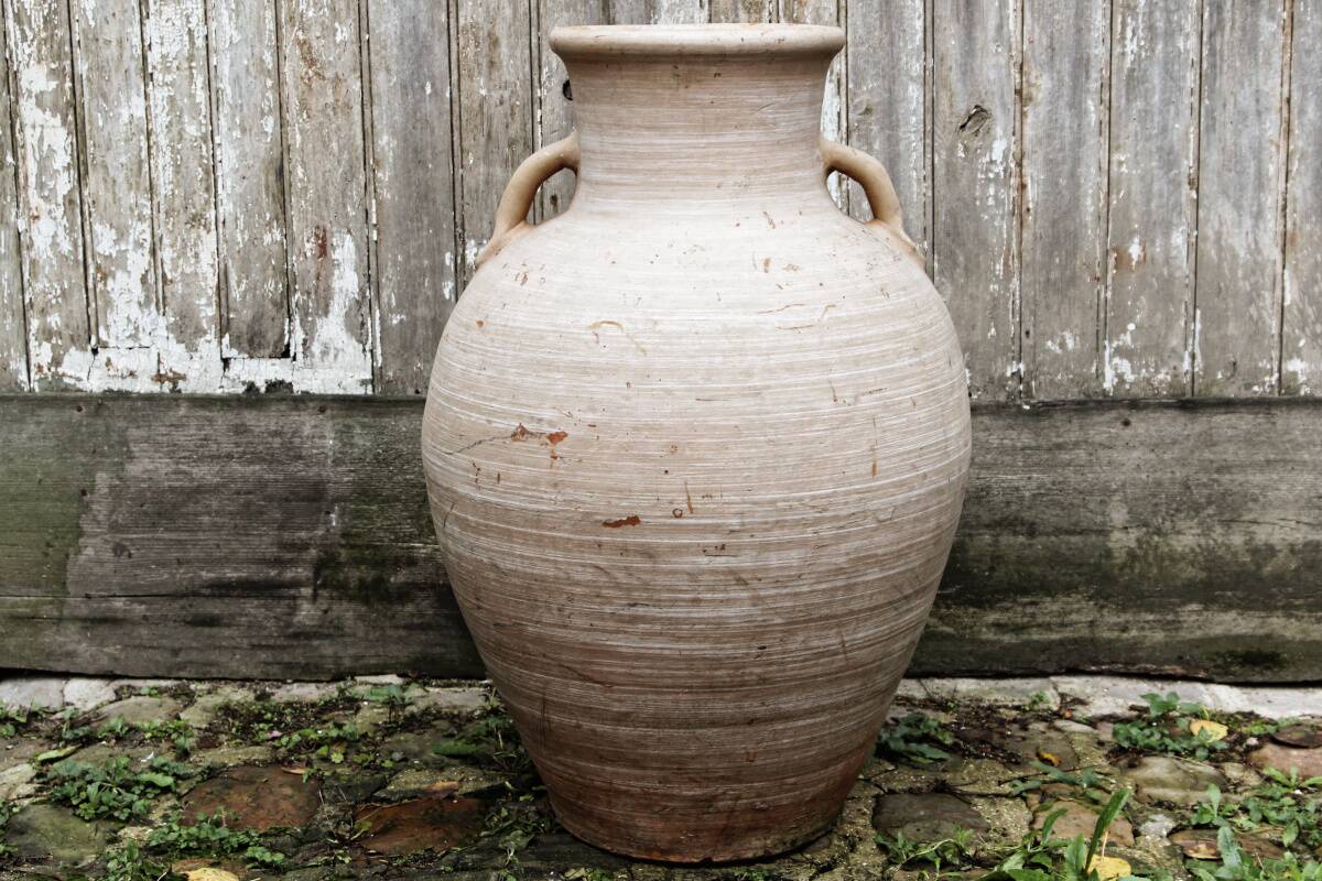 Monumental terracotta jar