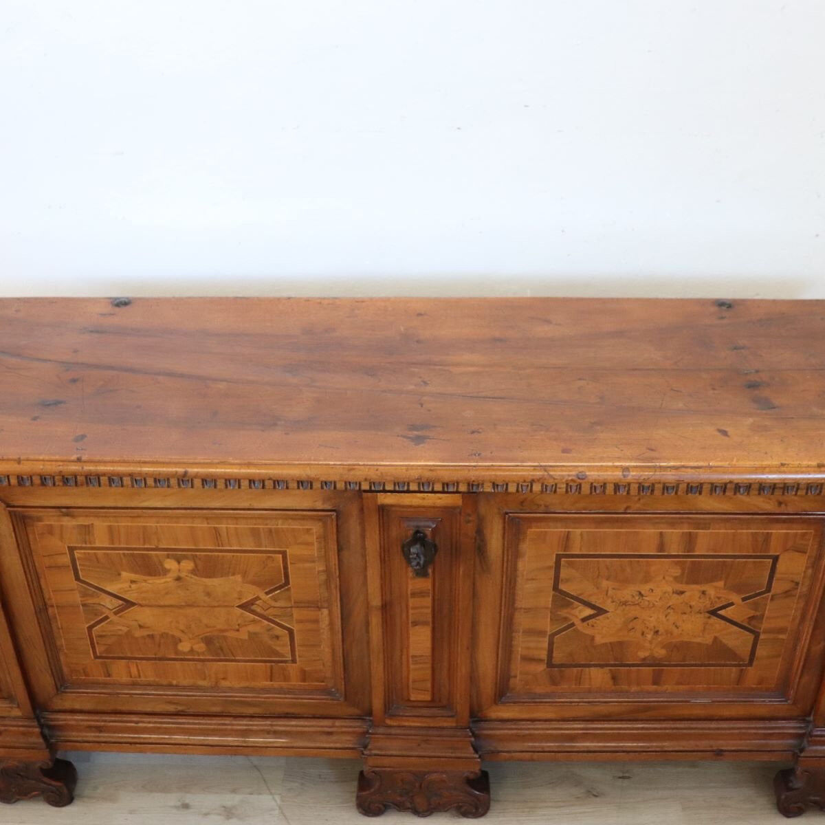 A Majestic Italian Chest From The Early 20th Century.