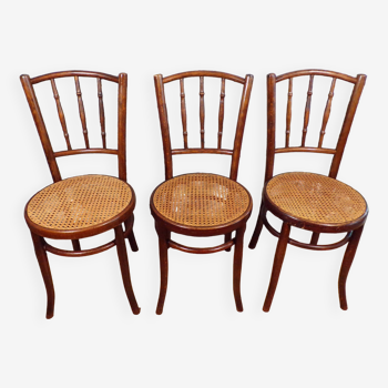 3 chaises de bistrot Mundus cannée