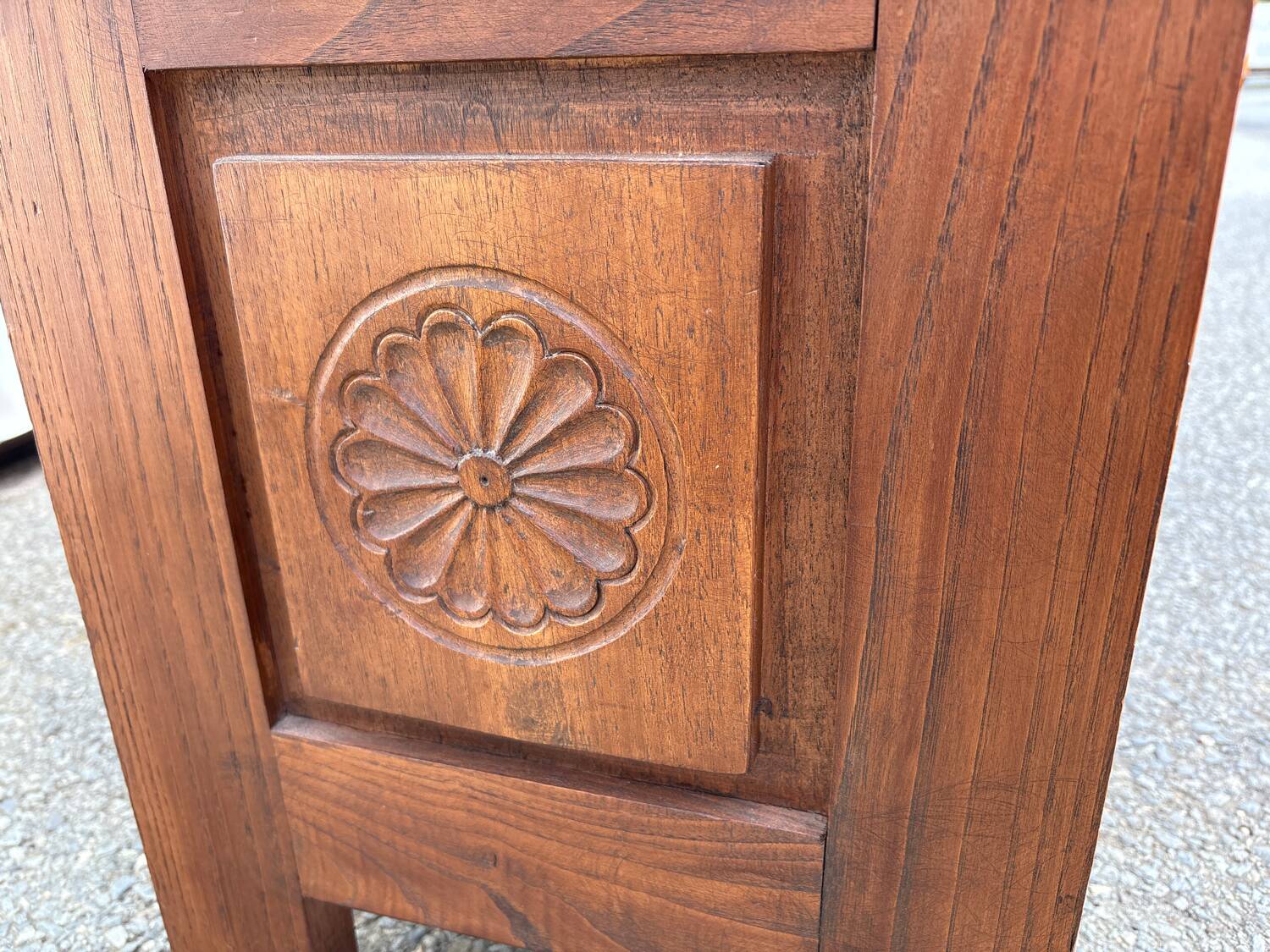 Carved wooden storage bench – rustic Savoyard style