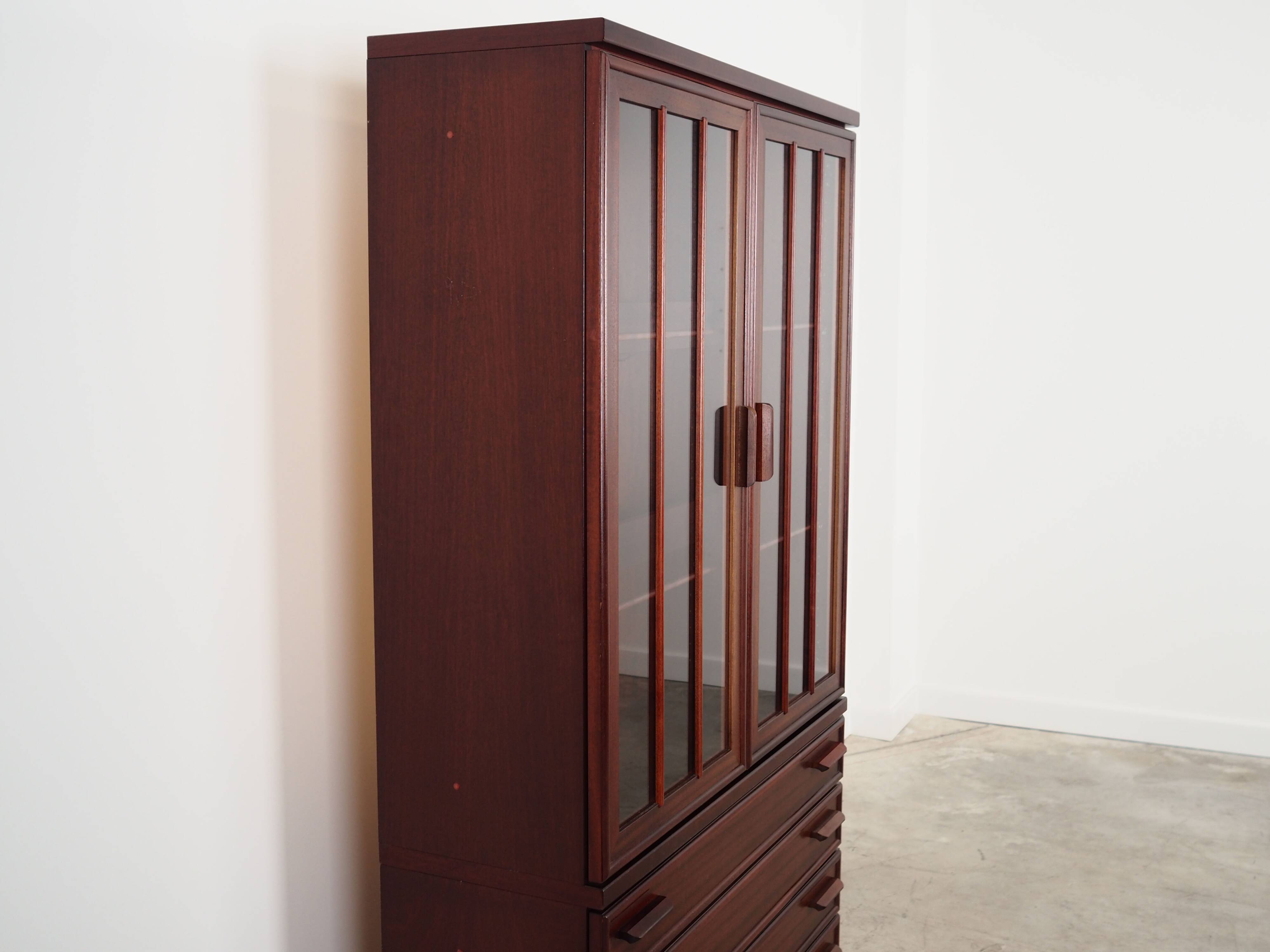 Mahogany showcase, Danish design, 1970s, production: Denmark