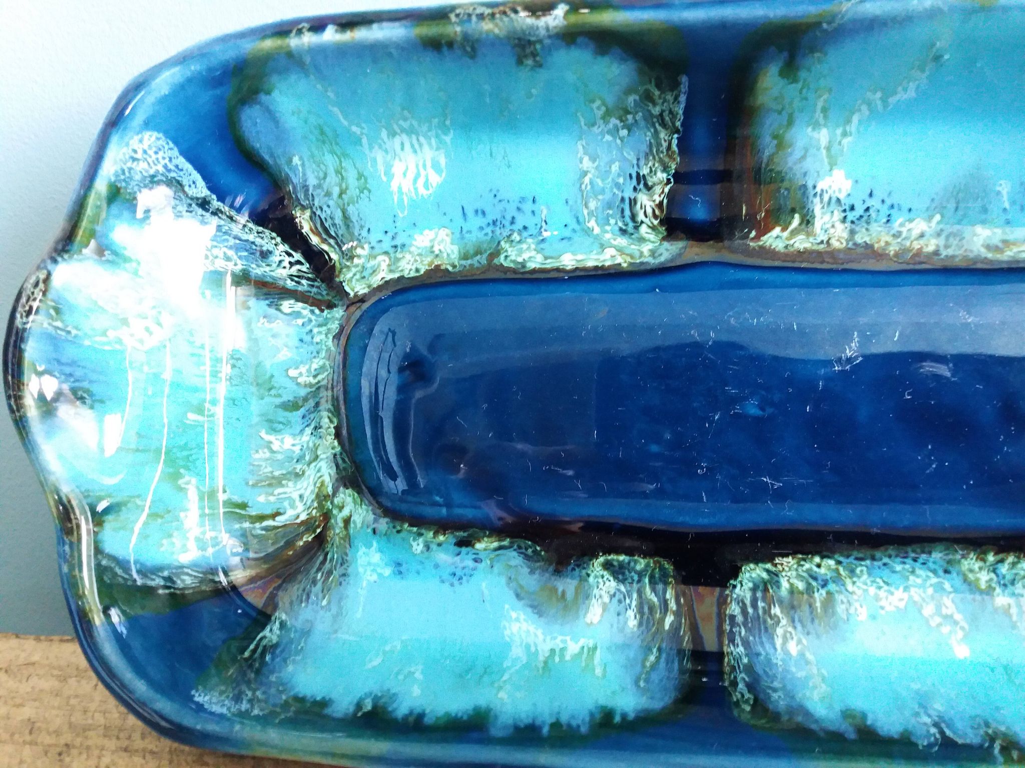 Vallauris stamped pocket emptier in flamed stoneware
