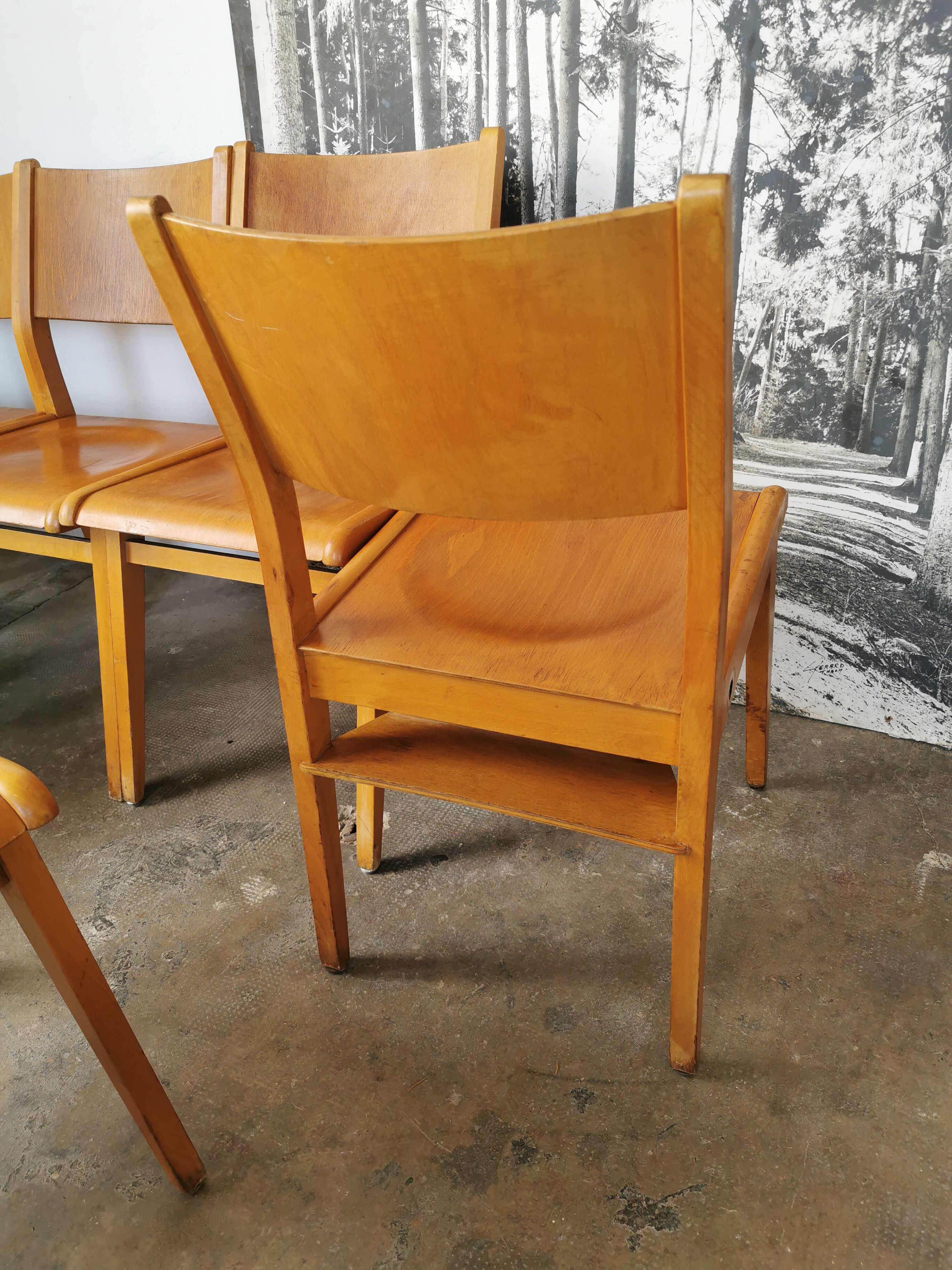 Set of 10 vintage theater chairs compass feet