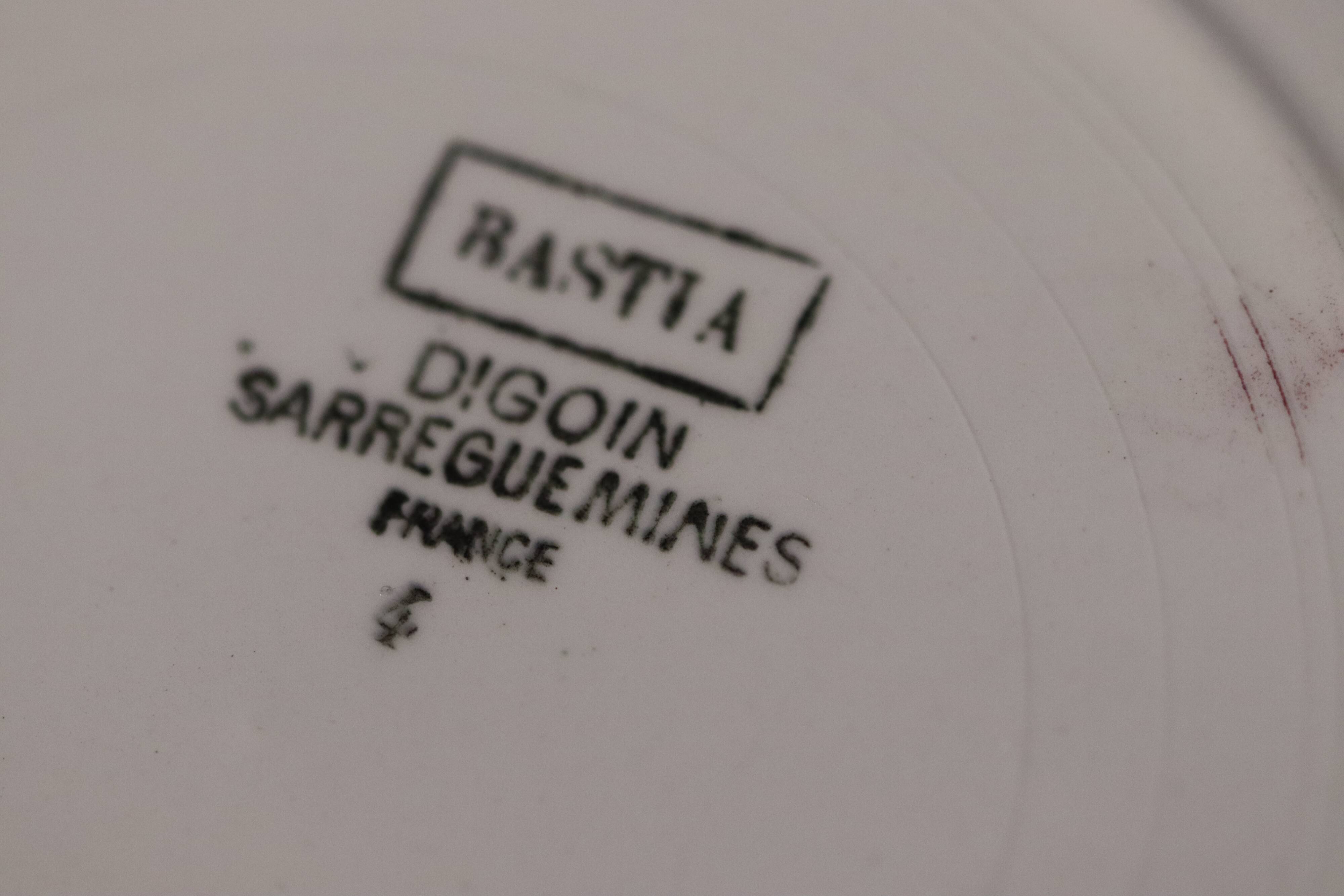 Plates Digoin Sarreguemines, St Amand and Moulin des loups