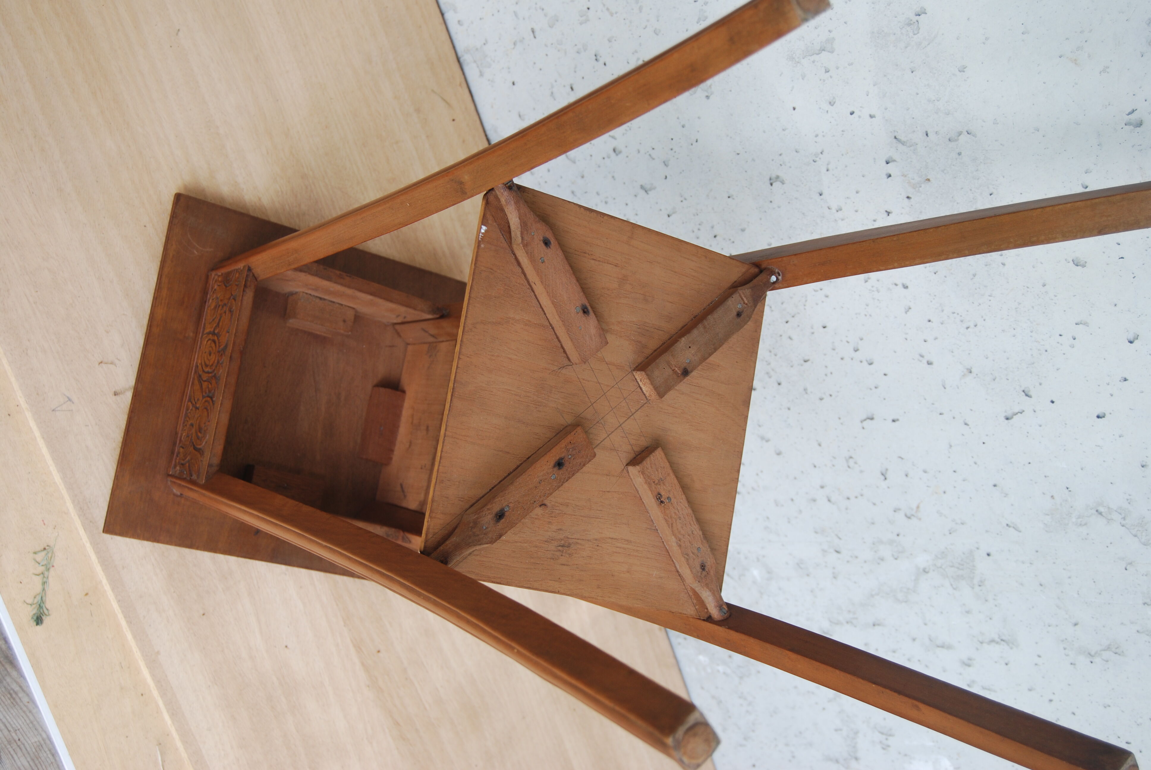 Saddle art deco walnut