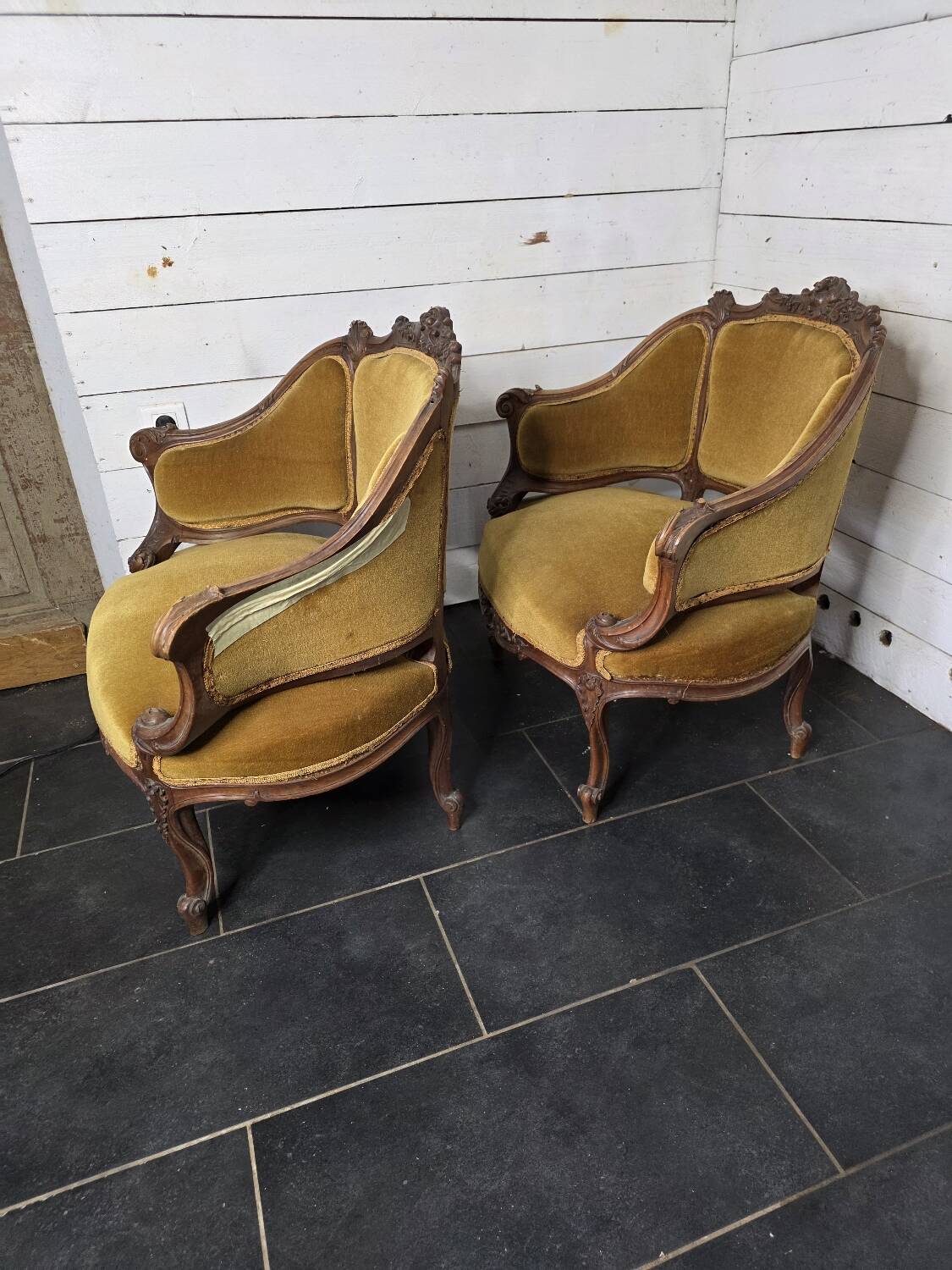 Paire de fauteuils marquise style Louis XV