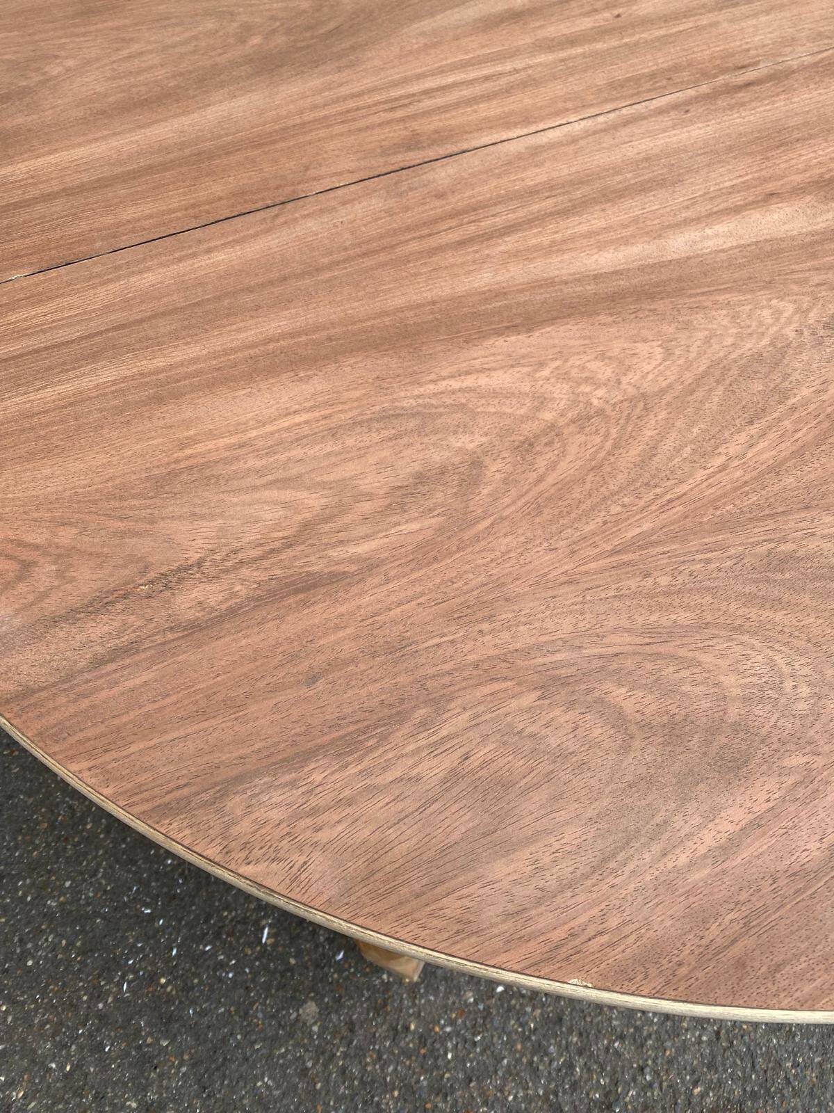 Renovated round extendable farmhouse dining table made of solid wood, 115cm.