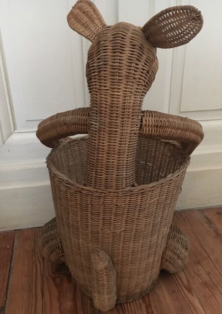 Panier cache pot osier zoomorphe
