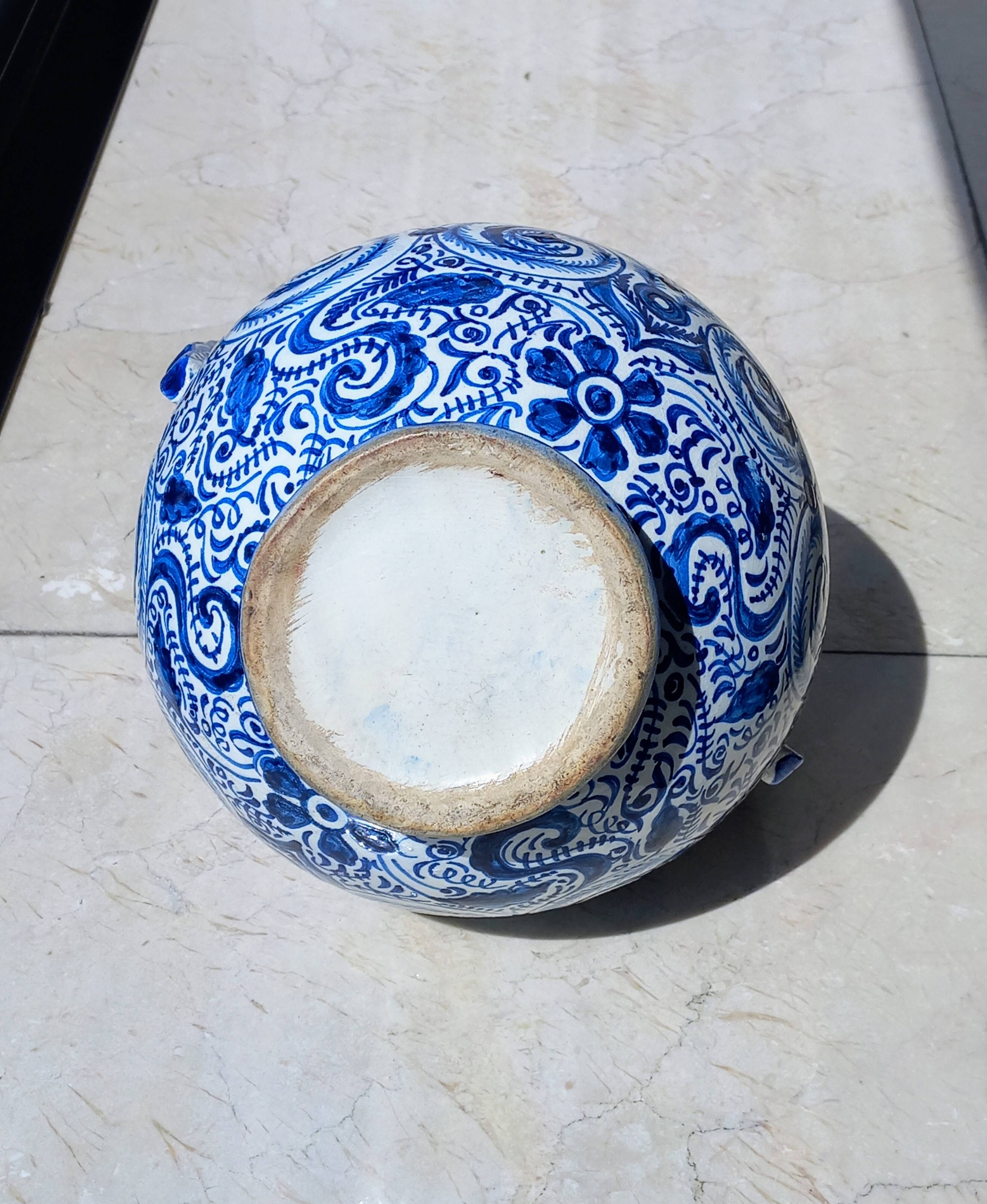 Alhambra style jug/vase