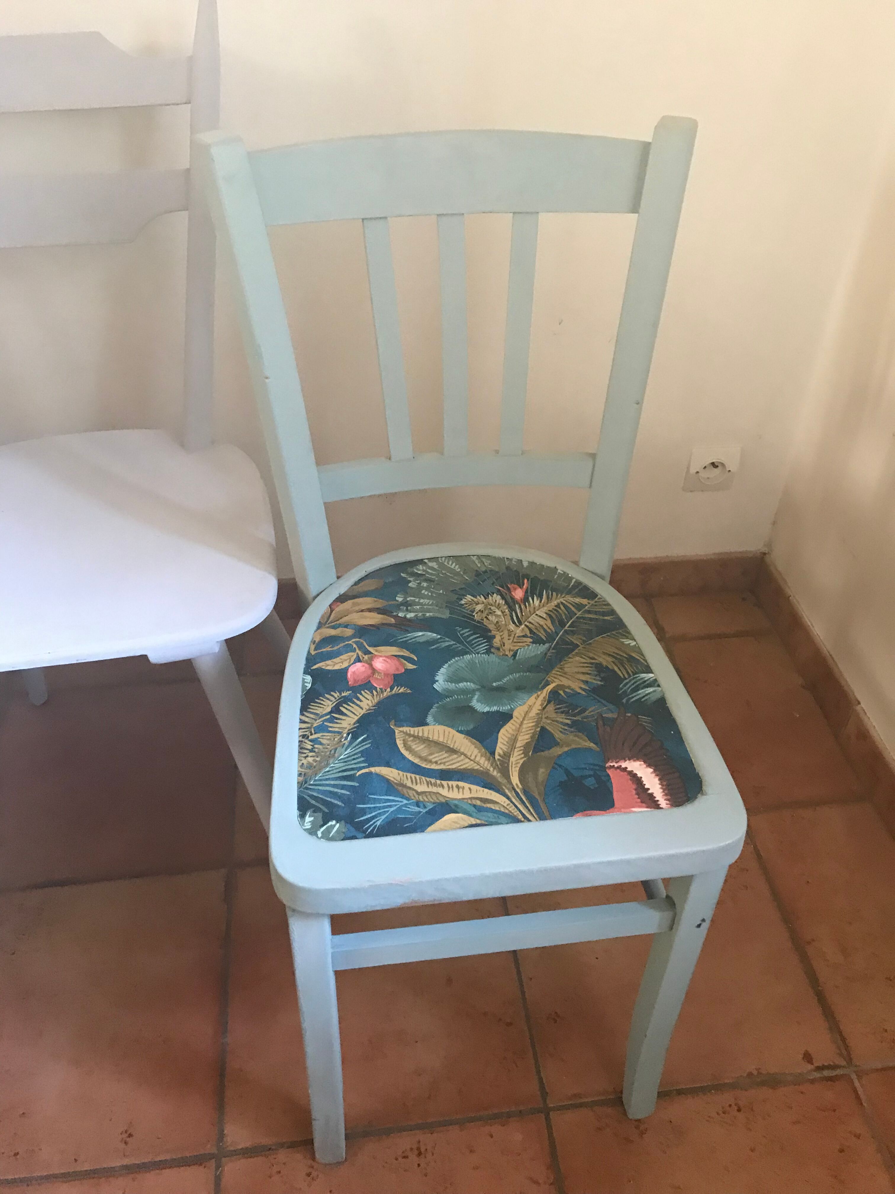 4 mismatched chairs