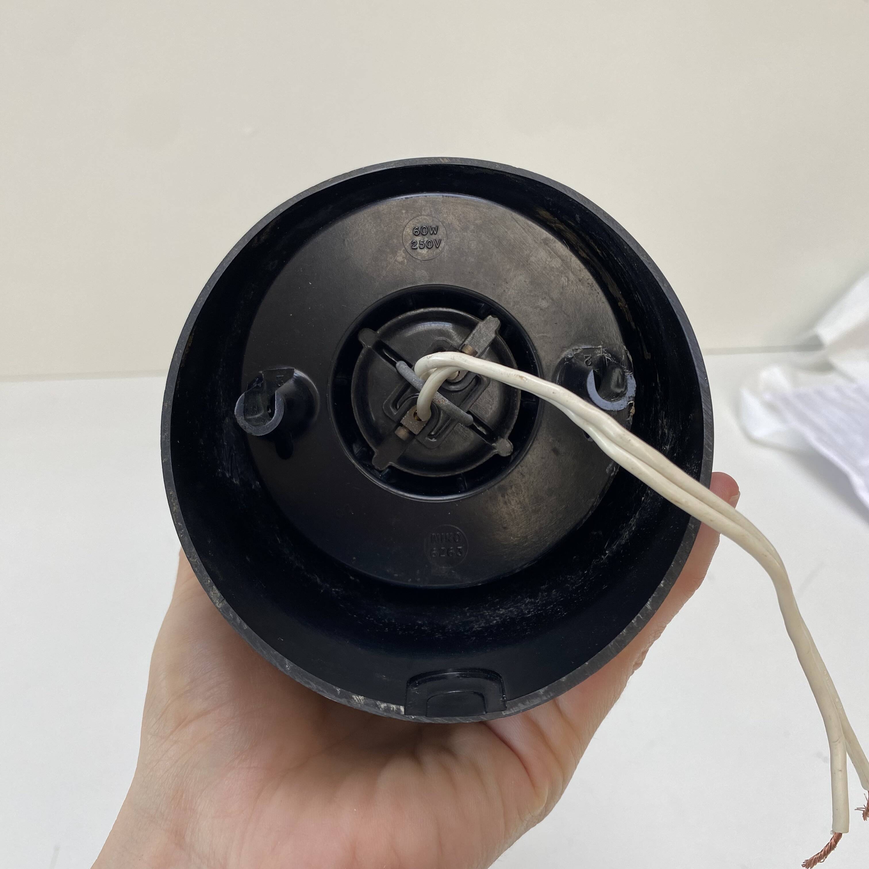 Bauhaus style wall light Bo Niko