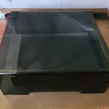 Curved glass coffee table