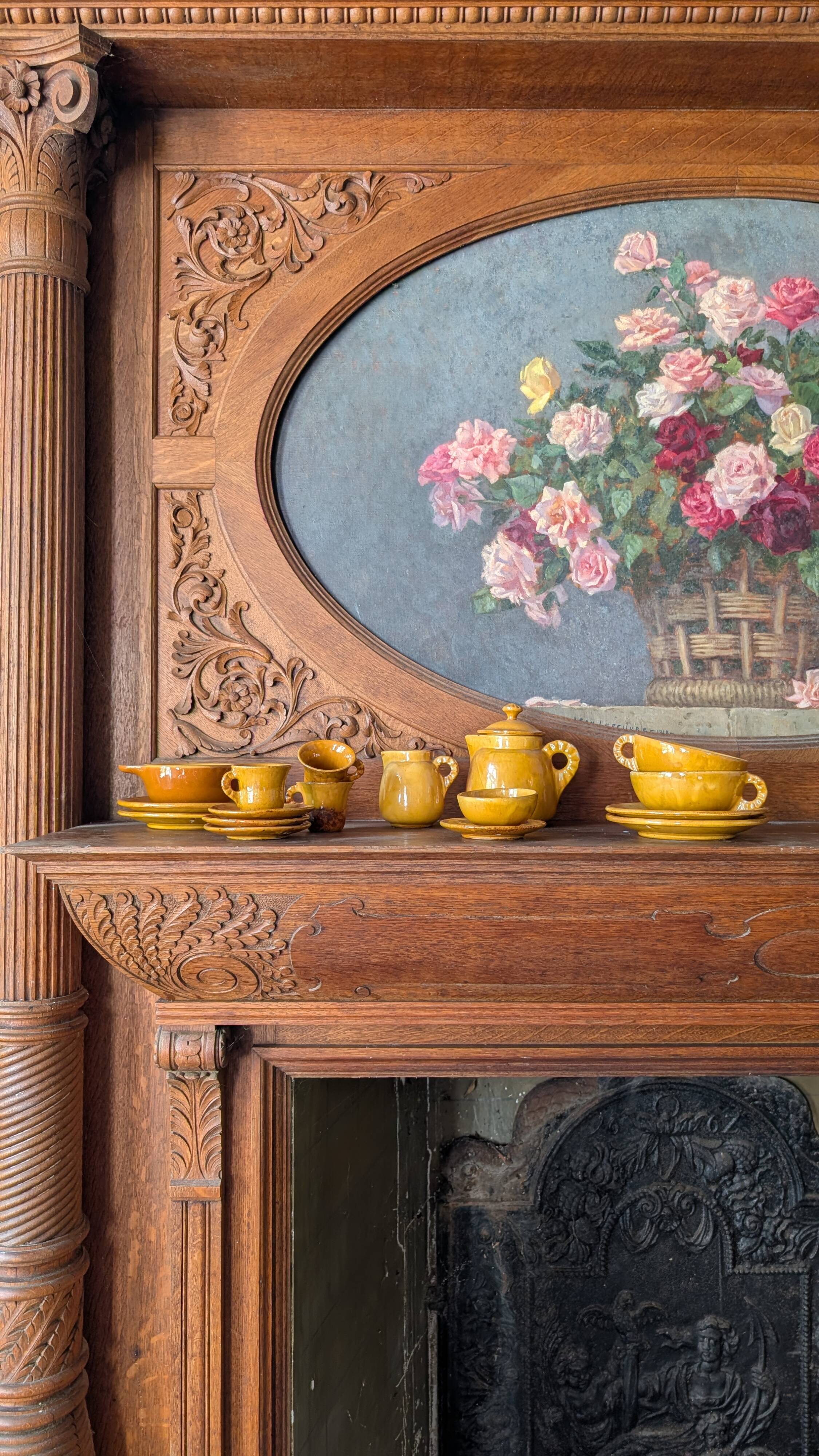Ensemble de vaisselle vintage en grès émaillé jaune moutarde — 17 pièces