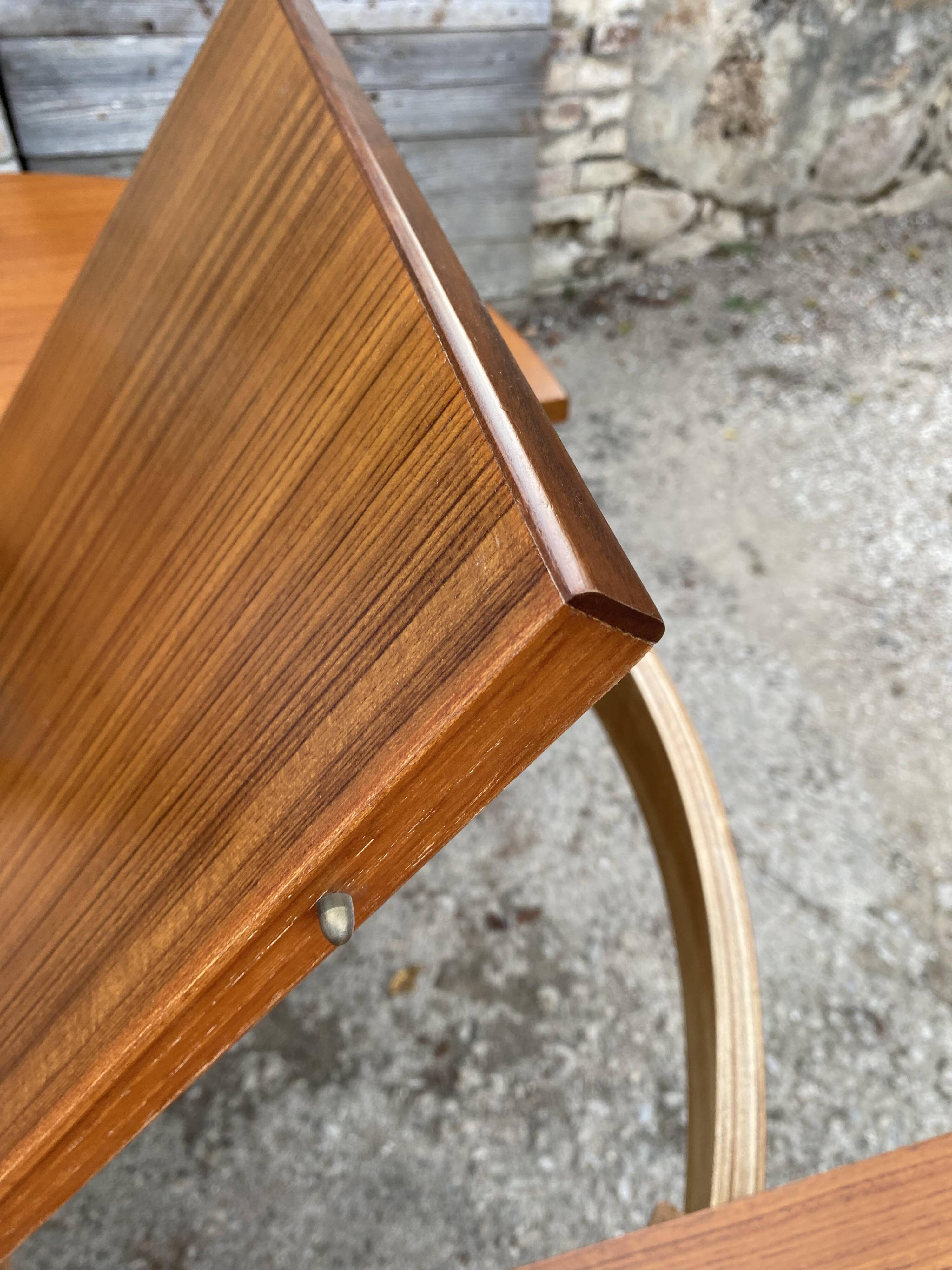 Scandinavian extendable round table in teak dia 116cm an60