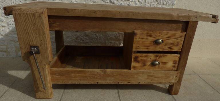 Large workbench with press, 2 drawers and storage tray - Totally sanded and varnished