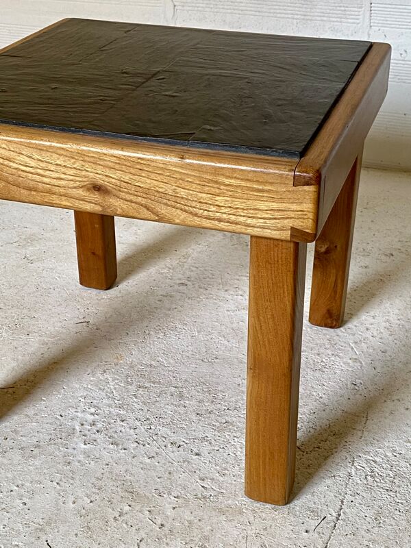 Table basse en orme et ardoise par Maison Regain 1970