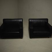Pair of lounge chairs by Kunihide Oshinomi for Matteo Grassi 1980s