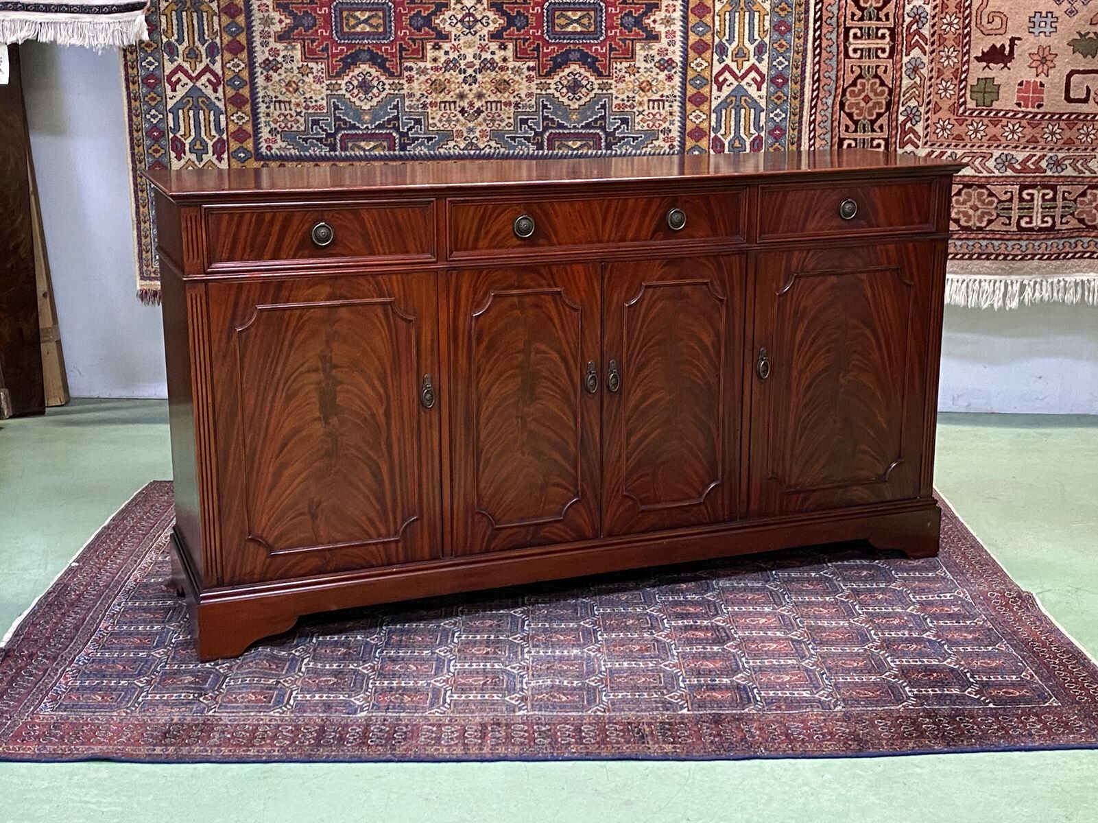 English mahogany line - 50s