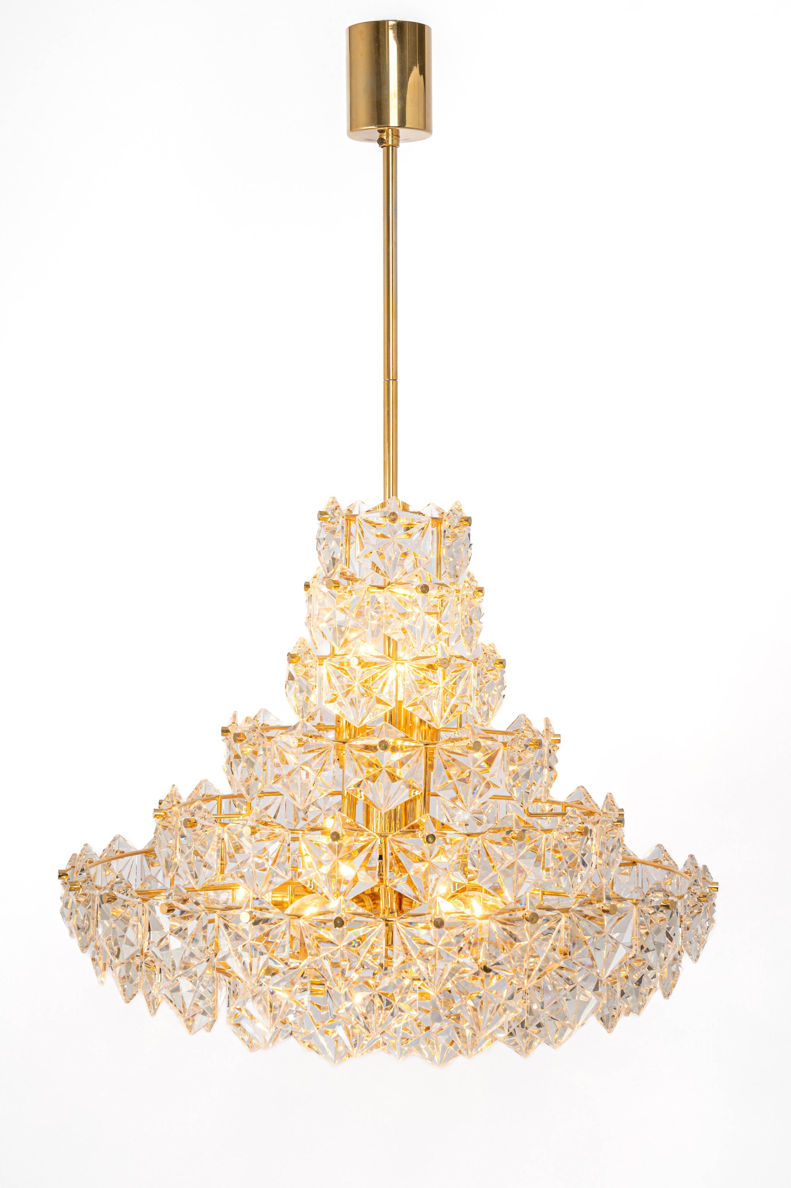 Chandelier, brass and crystal glass by Kinkeldey, Germany, 1970s.