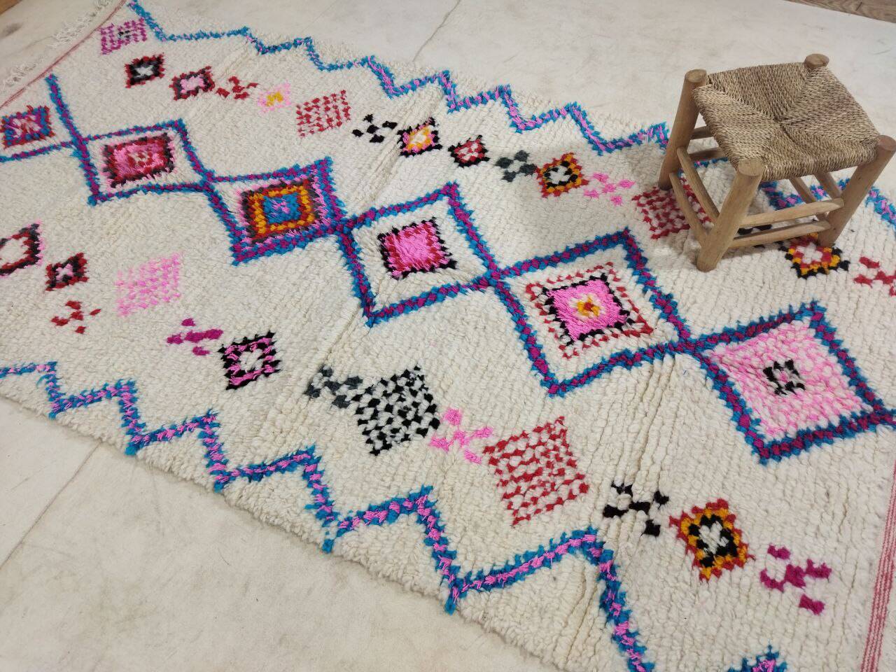 Handmade Moroccan Berber rug 253 X 143 CM