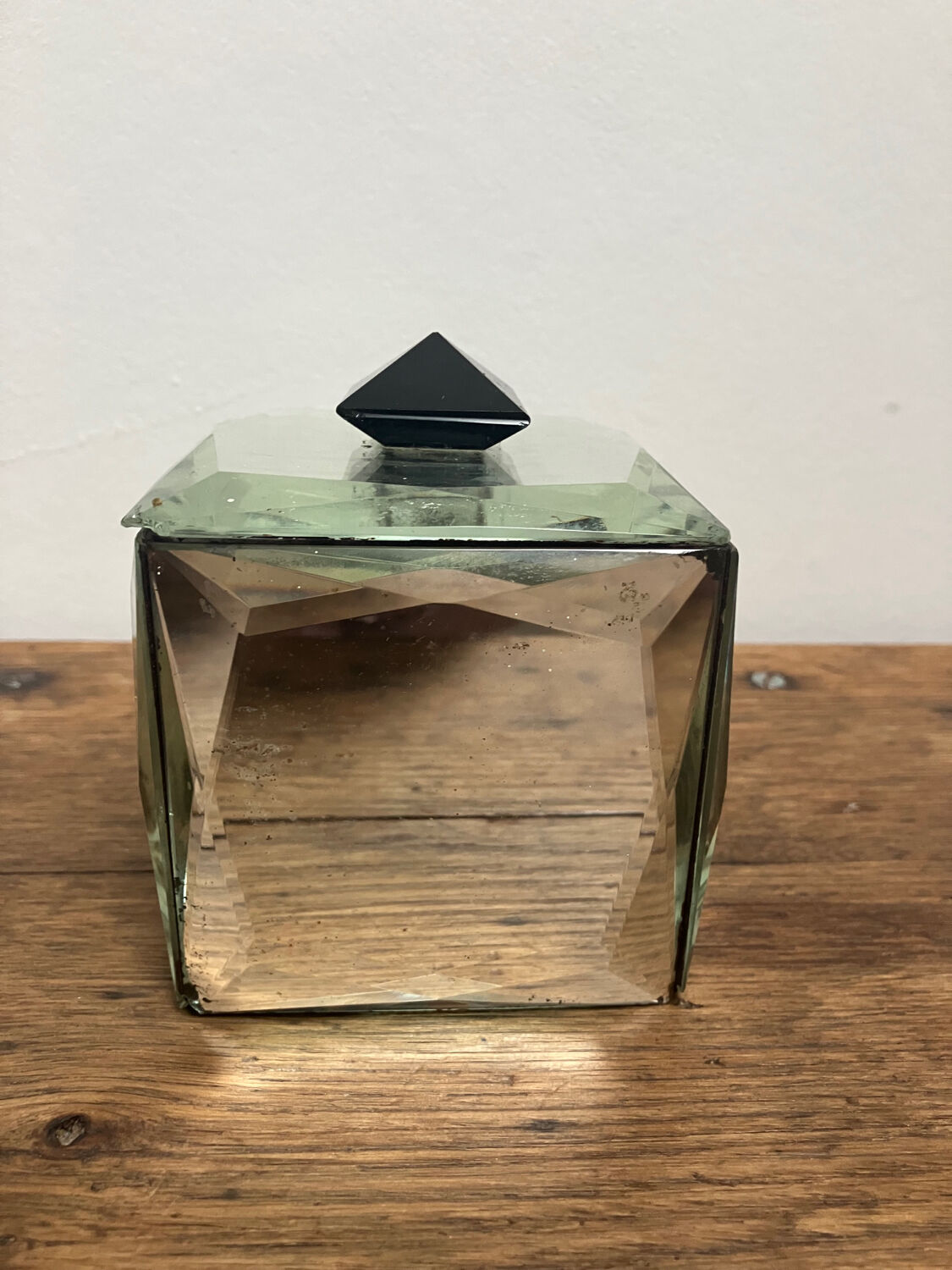 Beveled mirror jewelry box