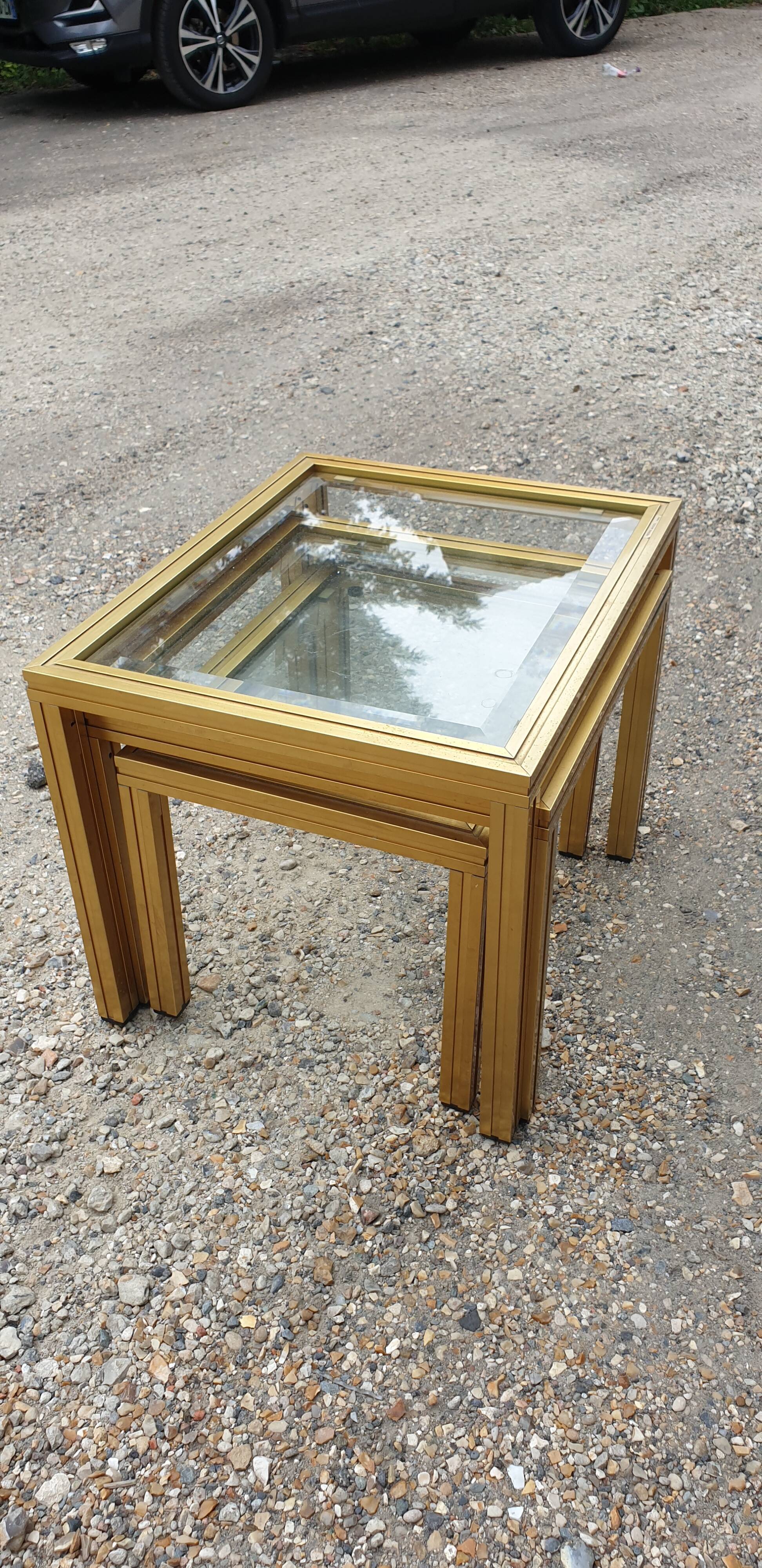 Trundle tables Pierre vandel Paris