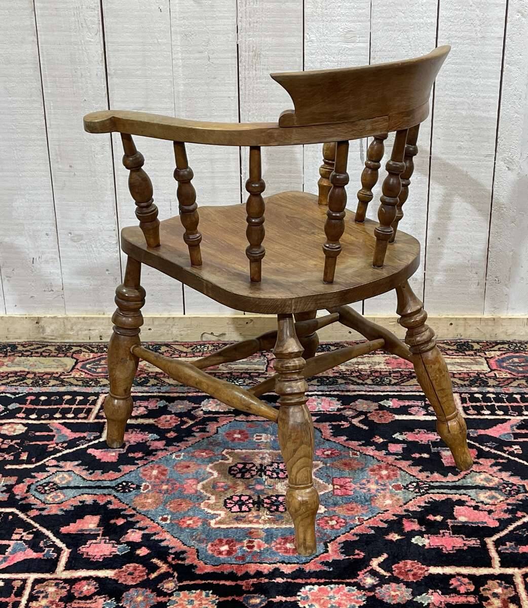 Fauteuil rustique anglais 19ème en orme et hêtre