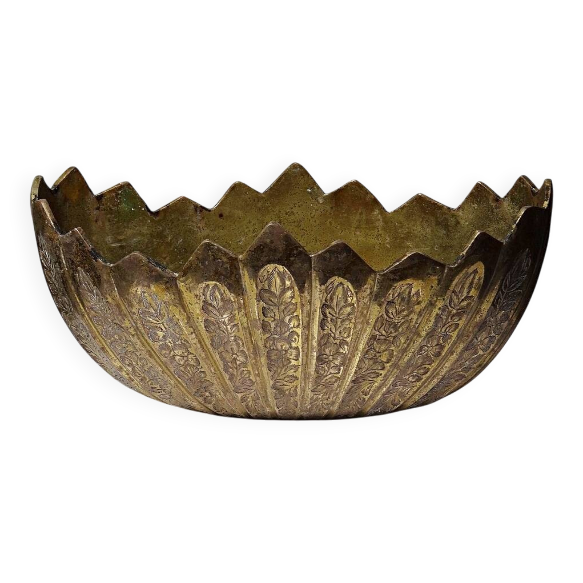 Antique Indian brass jardinière, circa 1920-1940.
