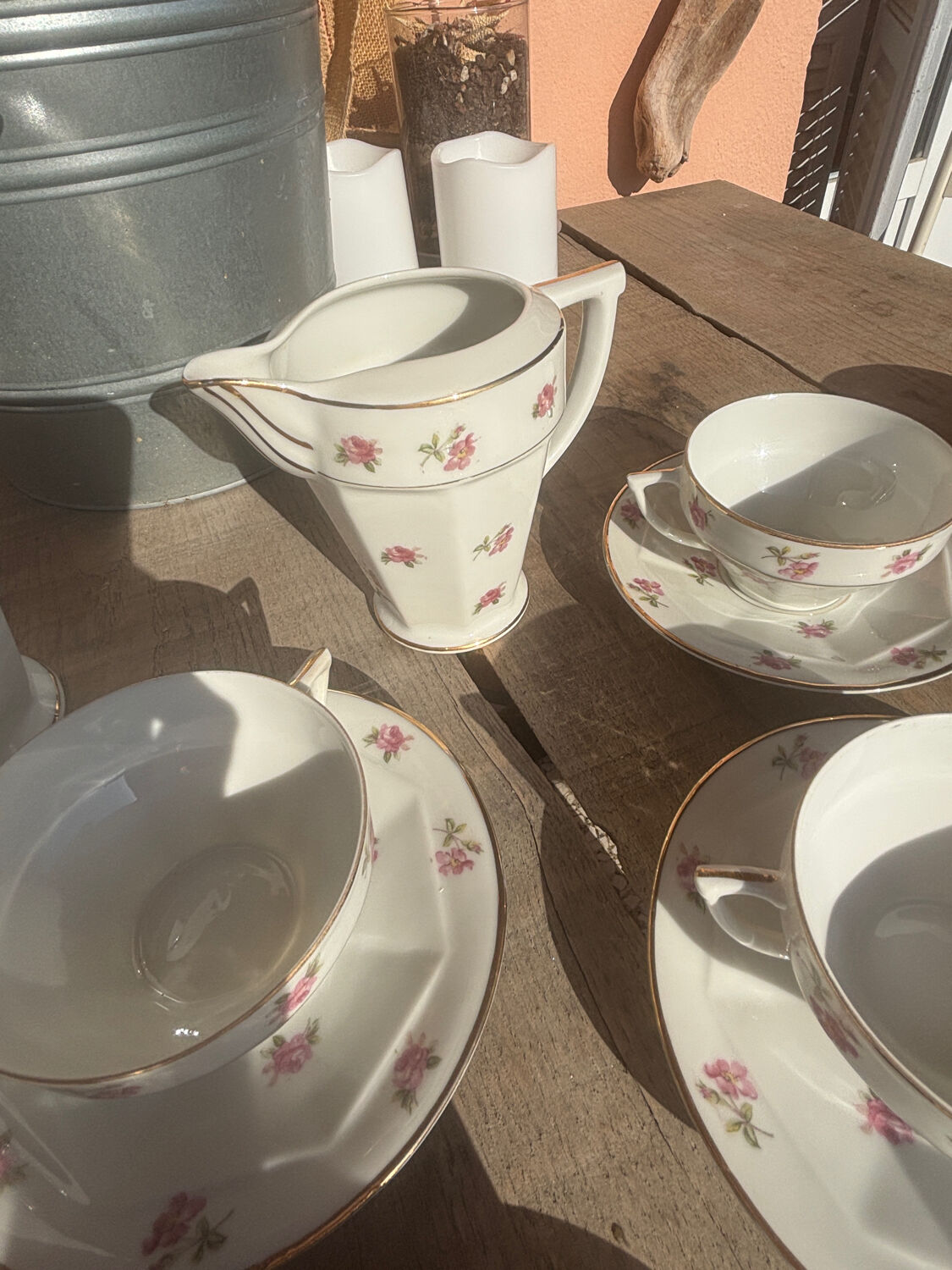 Frélon Frères porcelain service - 12 cups + coffee pot + milk jug F