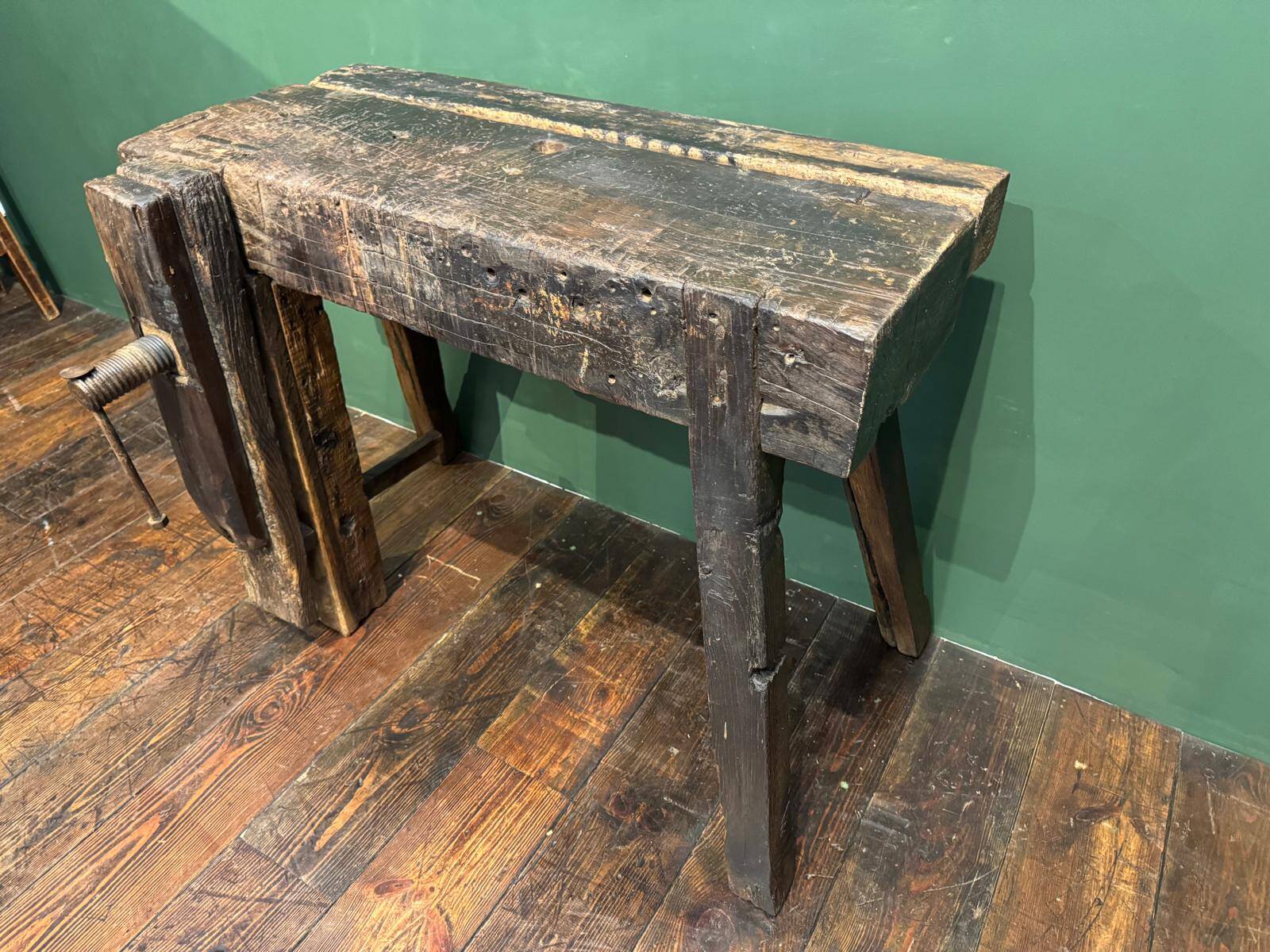 Old small workbench