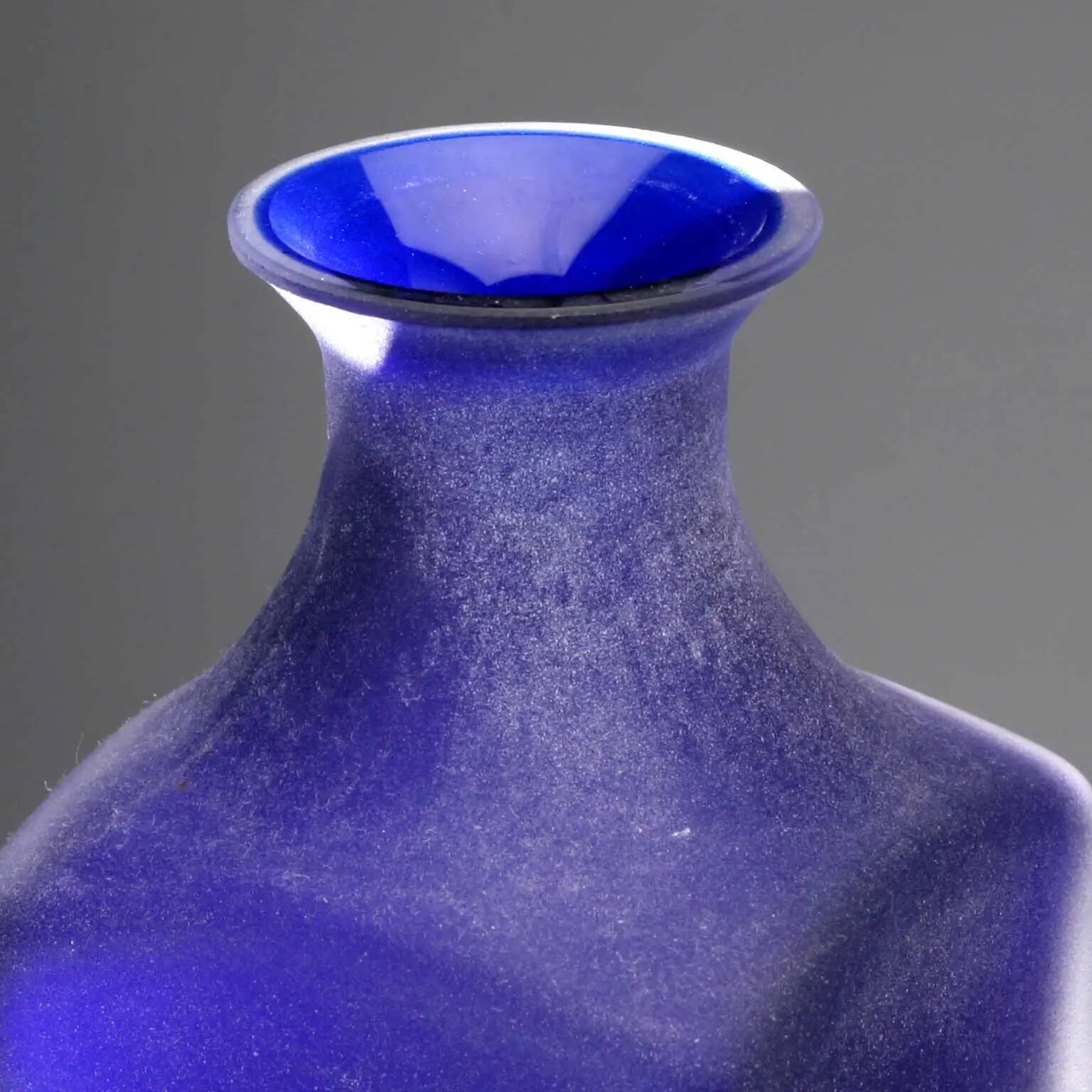 Bouteille vintage en verre, signature Gino Cenadese, Italie, années 1960