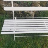 Folding garden bench