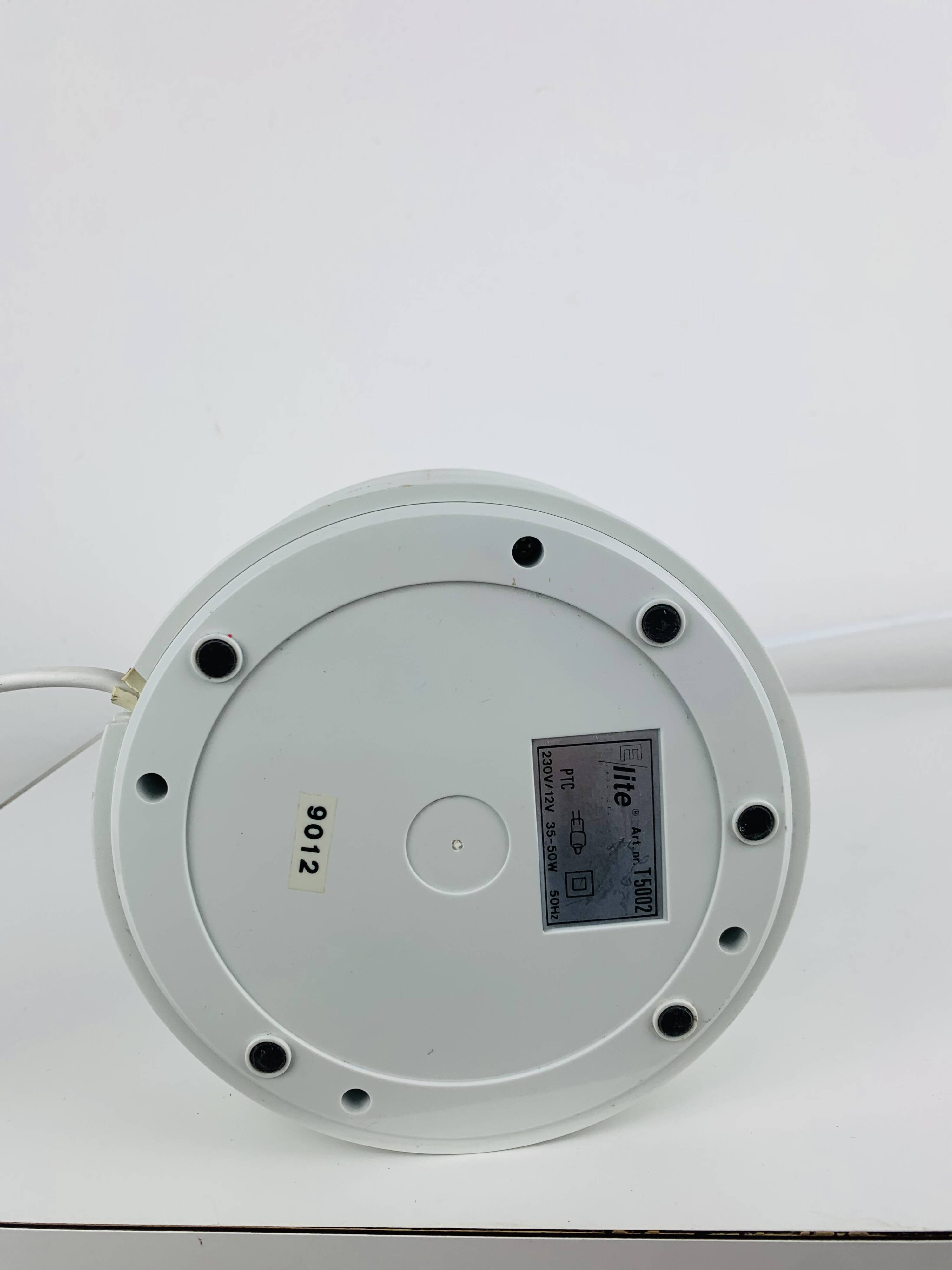 Lugano desk lamp by E Lite, white, Memphis style