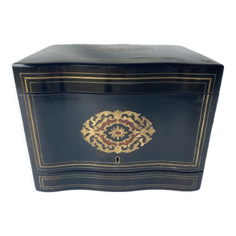 Napoleon III liquor cellar