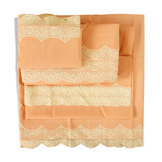 Tergal -lace bed adornment
