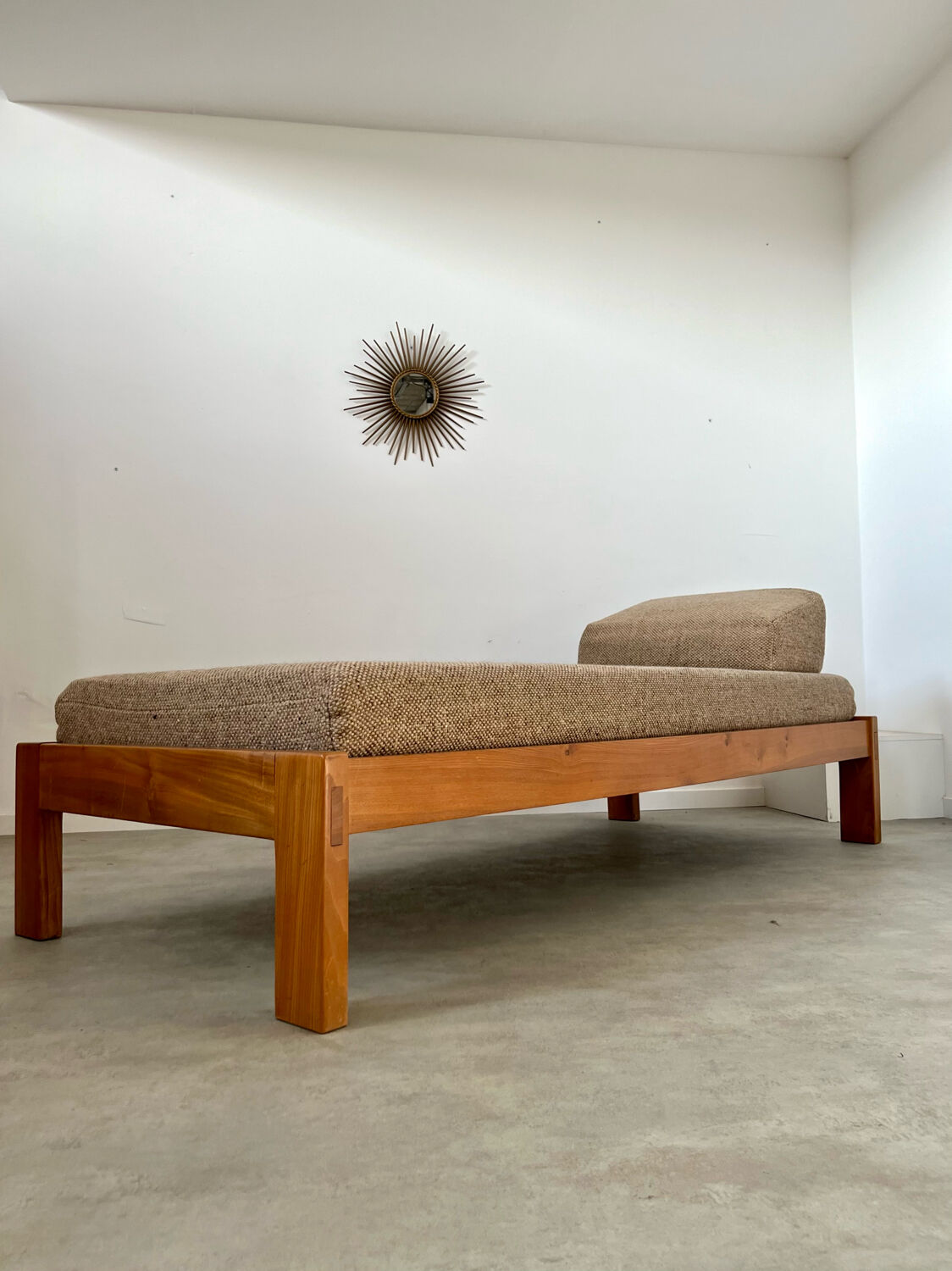 Wooden sofa design Regain France vintage 60s