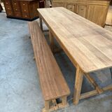 Oak farmhouse table and its 2 benches